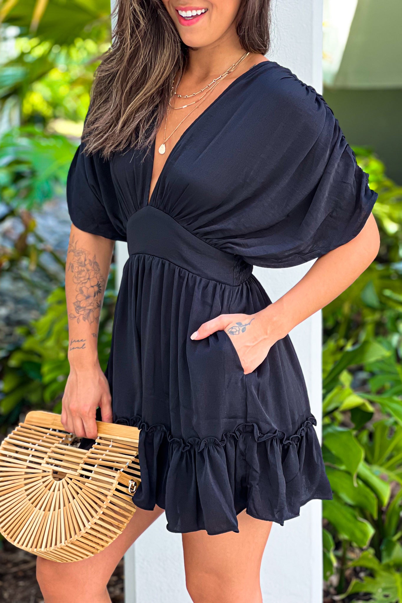 Black V-Neck Short Dress With Pockets Black V-Neck Short Dress With Pockets