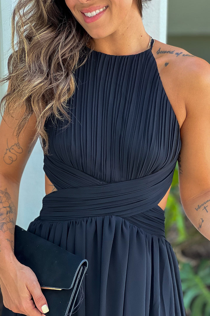 Black Pleated Maxi Dress | Maxi Dress – Saved by the Dress