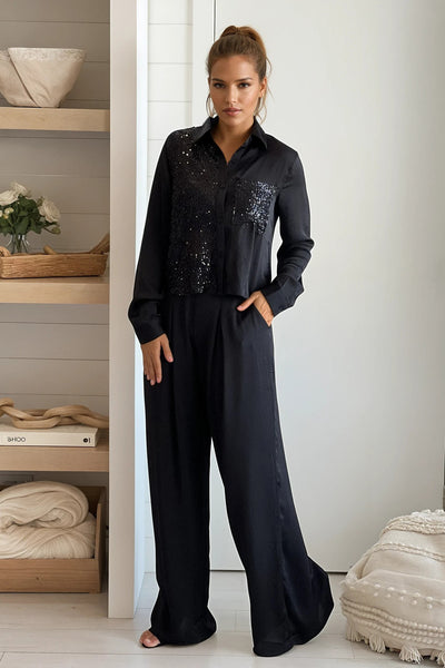 black shirt and pants set with pockets set