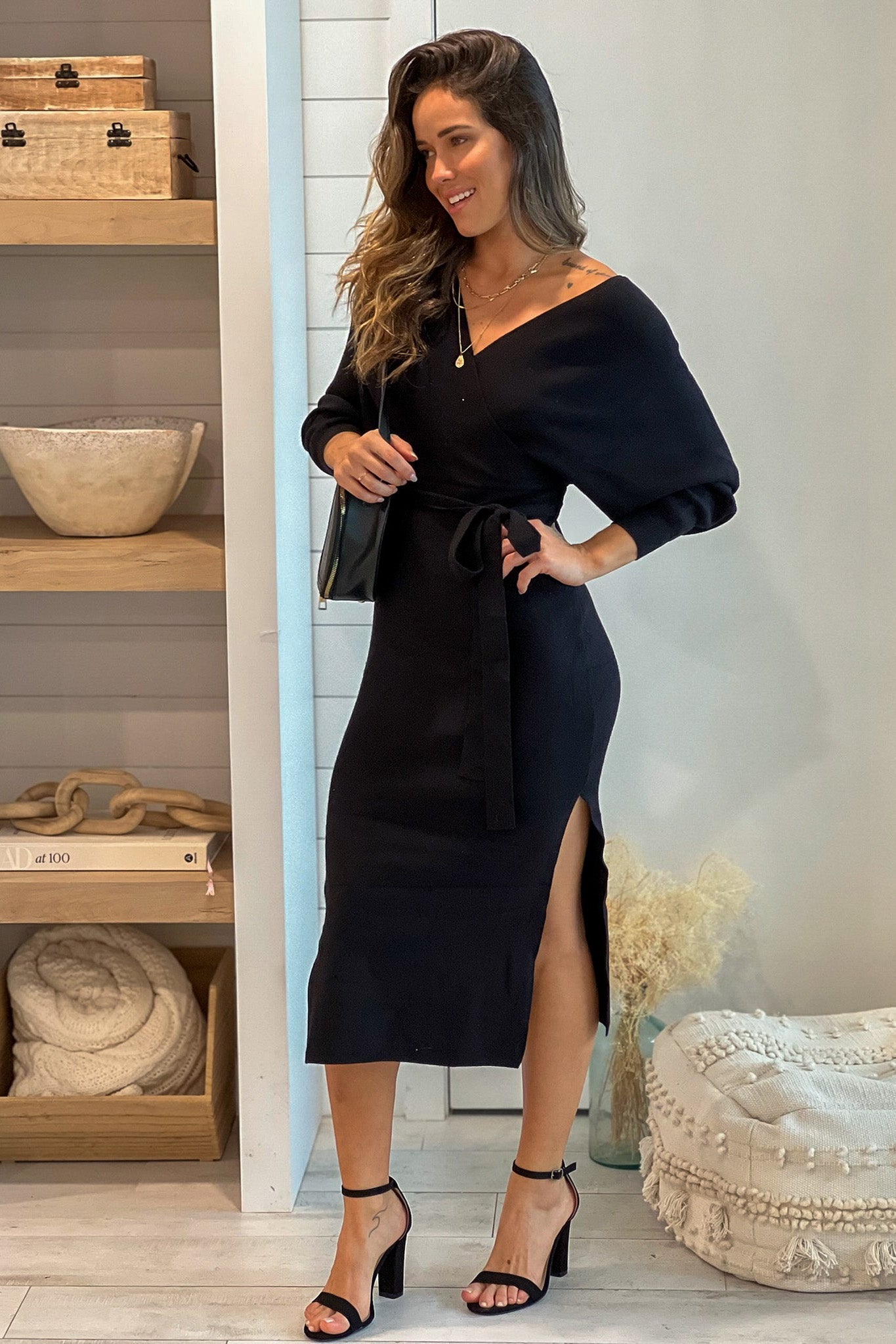 Black V-Neck Ribbed Midi Dress