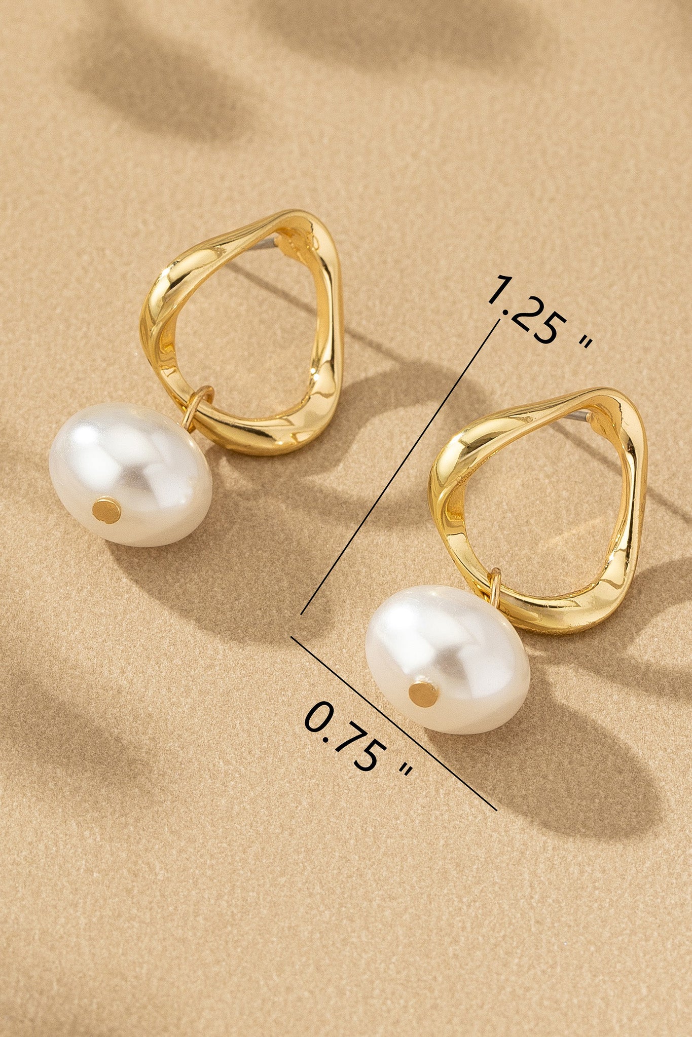 gold pearl drop earrings