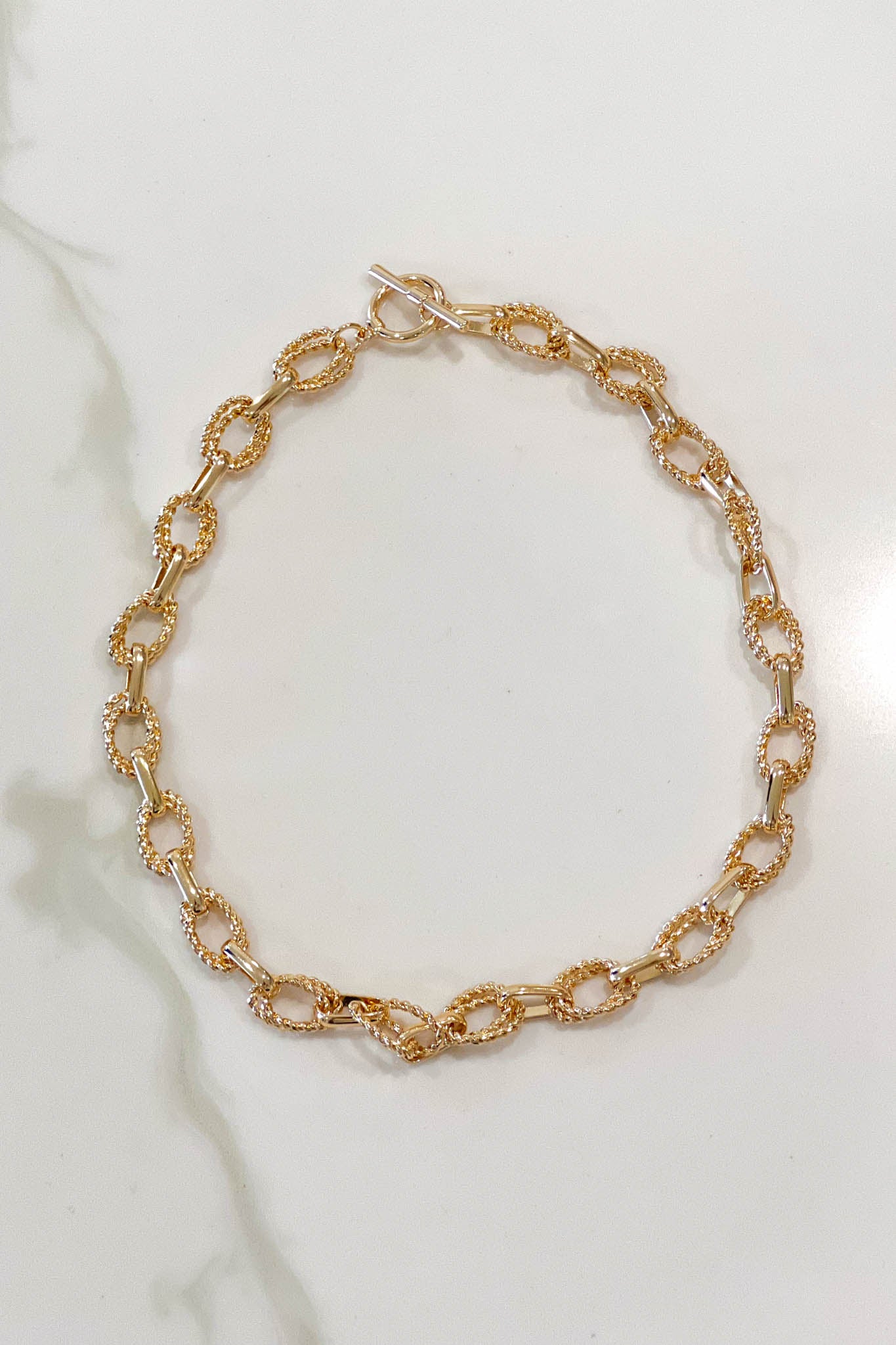 gold plain link chain necklace