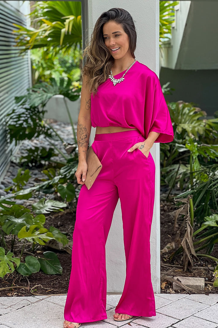 試着のみ　完売Otona satin pants(pink) Final Sale Plus Size 2-Piece Satin Collared Faux Wrap