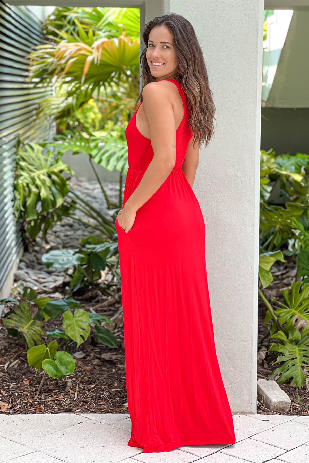 Sleeveless Maxi Dress with Pockets