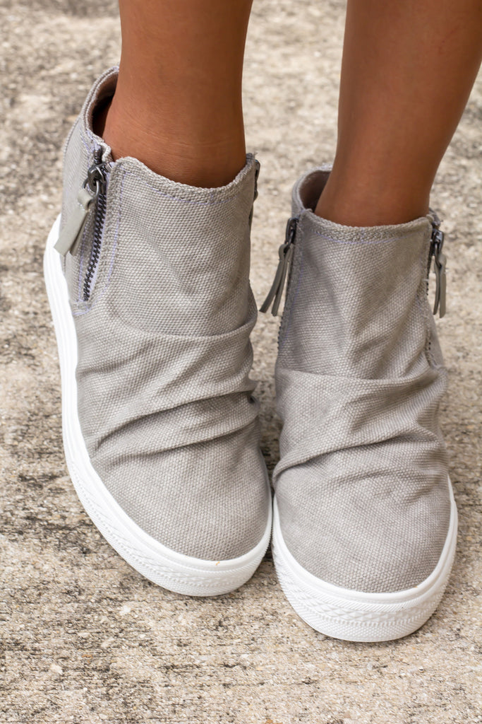 Arabelle hotsell wedge sneaker