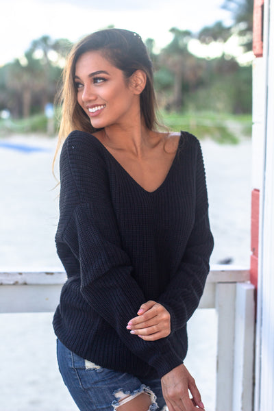 Black Sweater with Knot