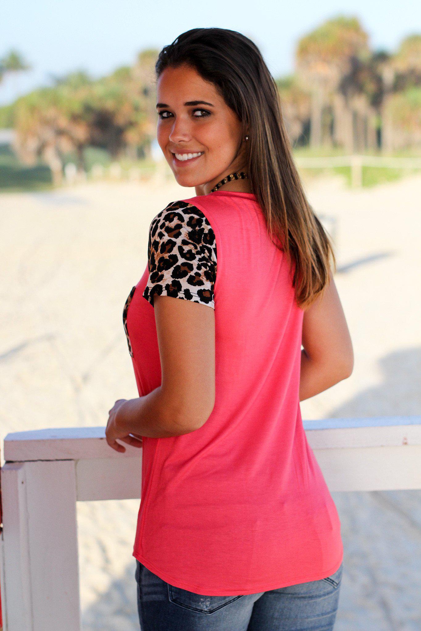Coral To with Leopard Sleeves and Pocket