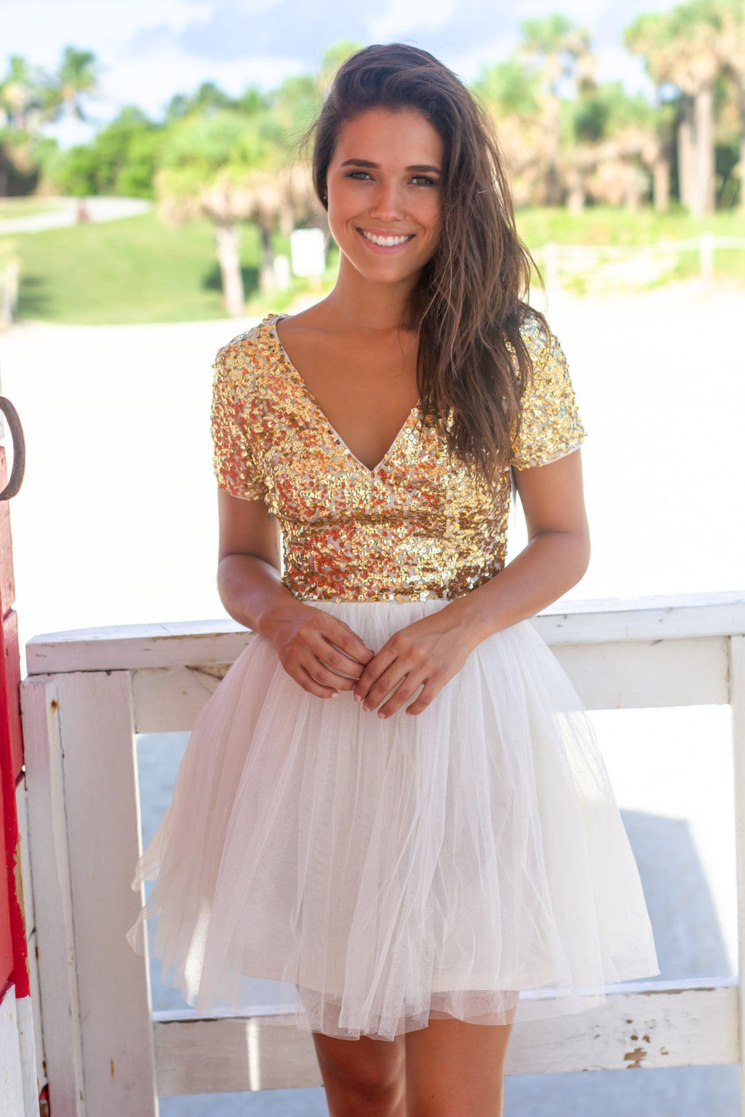 White and gold short dresses online