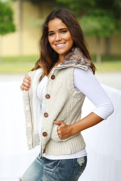Khaki Sweater Vest With Fur