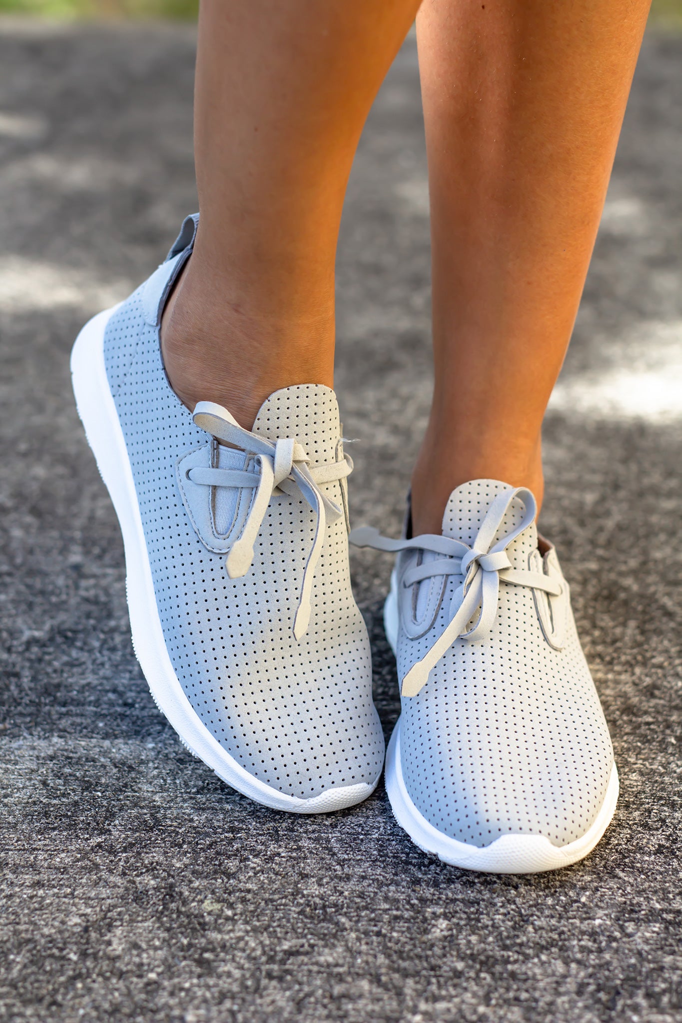 Marlow Light Gray Sneakers