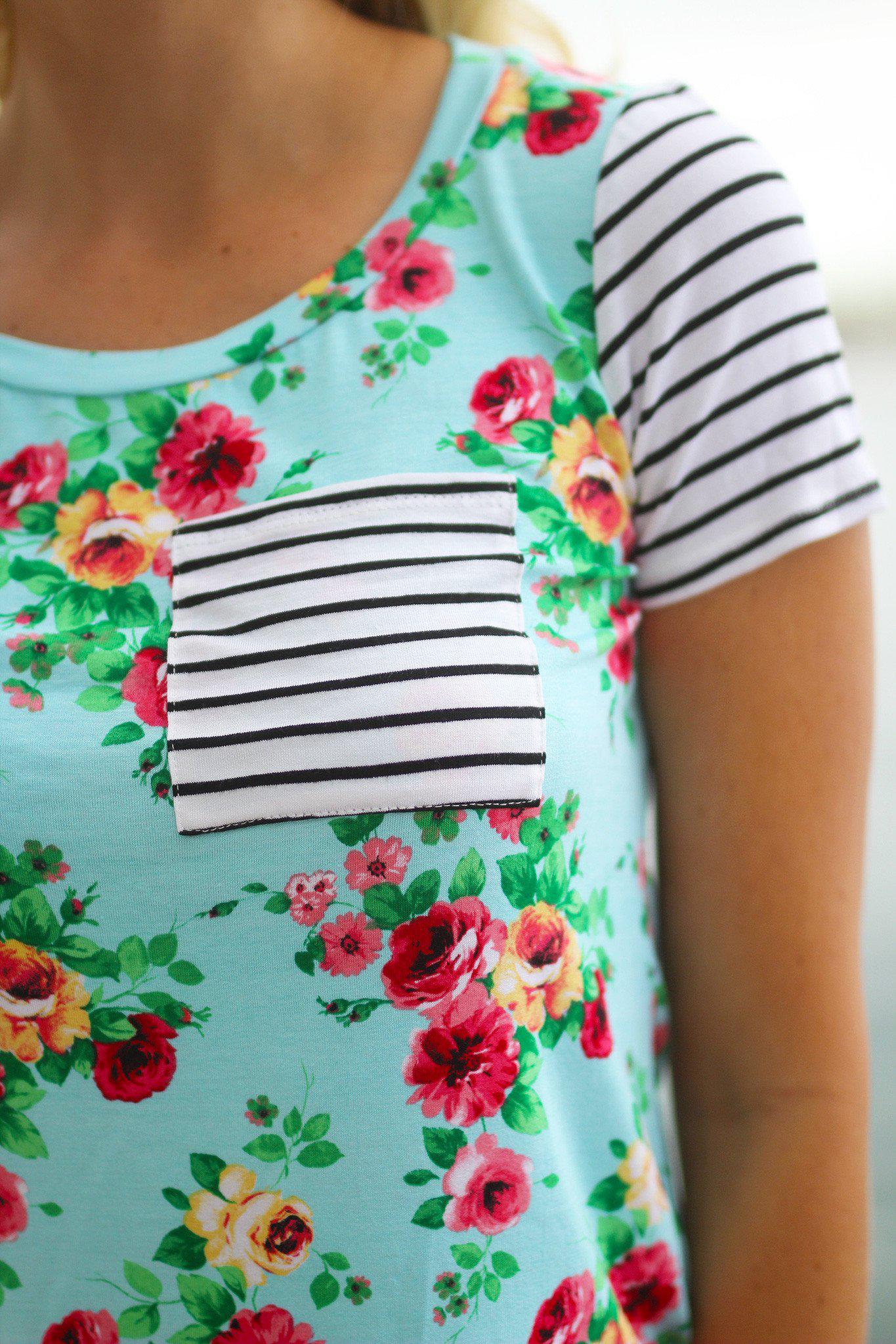 Mint Floral Top With Pocket
