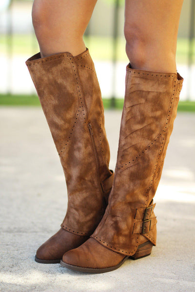 brown buckle boots