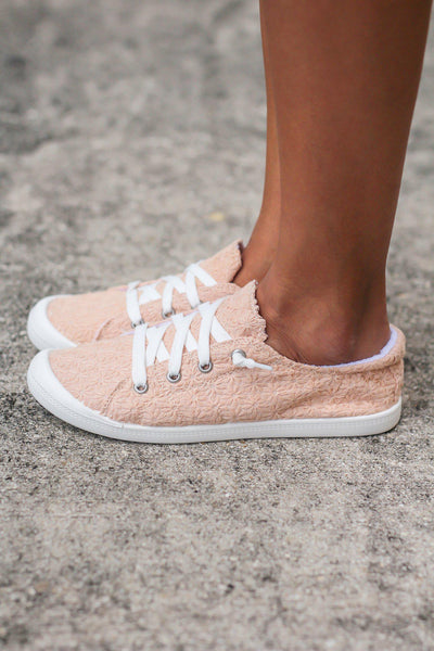 Rayfield Blush Sneakers