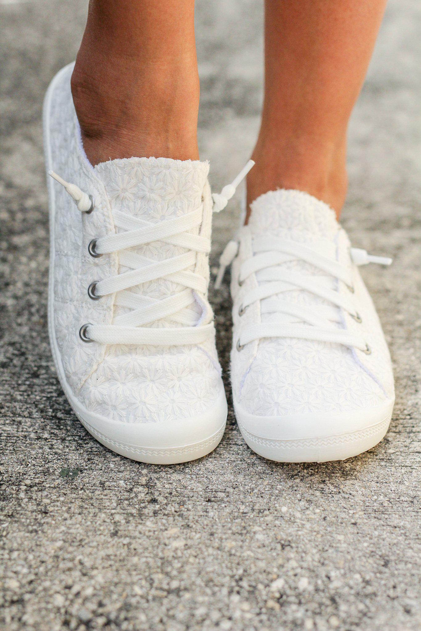 Rayfield White Sneakers