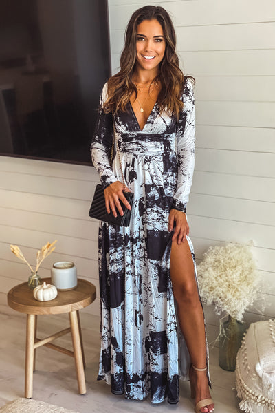 black and white printed v-neck maxi dress with long sleeve and slit