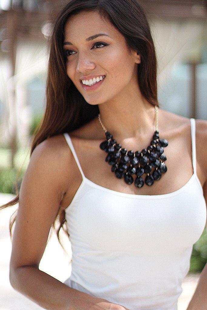 Black Teardrop Beaded Necklace