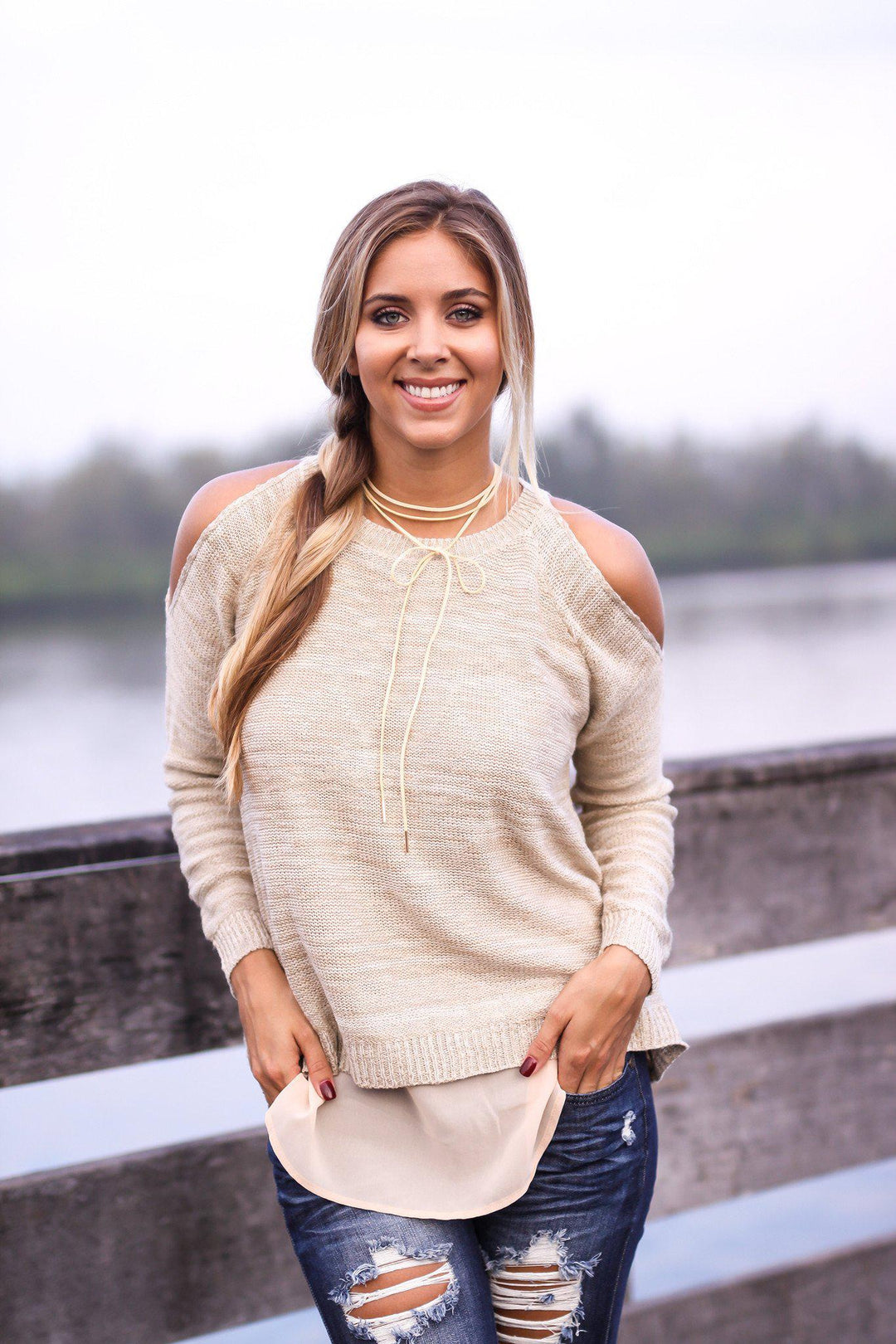 Exposed shoulder sweater on sale