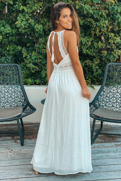 off white maxi dress with crochet trim and ligning