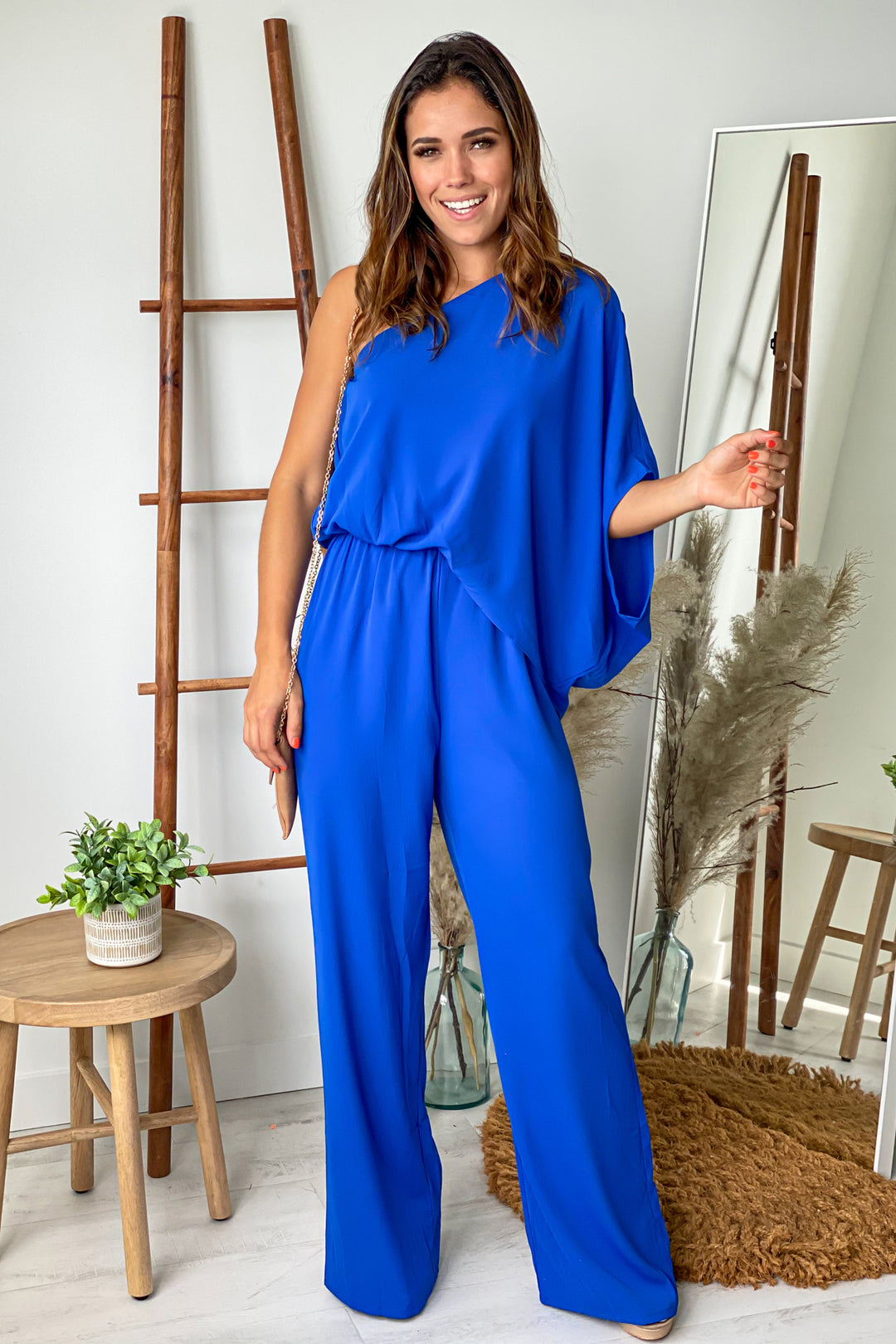 Shops and blue jumpsuit